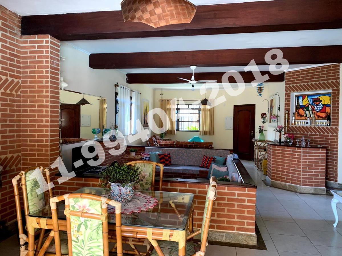 Lindo Sobrado Amarelo -próximo a praia Mongaguá Exterior foto